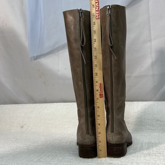 Lucky Brand Lanesha taupe leather tall riding boots back zip low block heel 6.5 - Picture 3 of 10